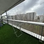 Large Bright T4, Tram, Parking Апартаменты Бордо