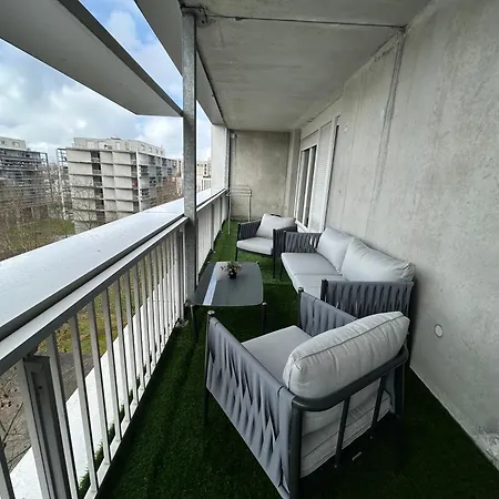 Large Bright T4, Tram, Parking * Bordeaux